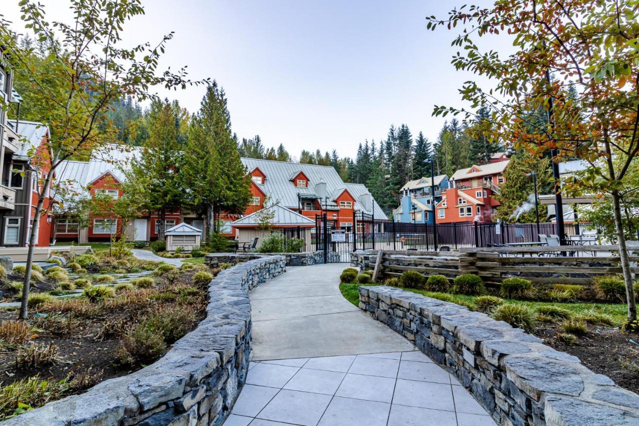 Lake Placid Lodge By Elevate Vacations Whistler Exterior foto