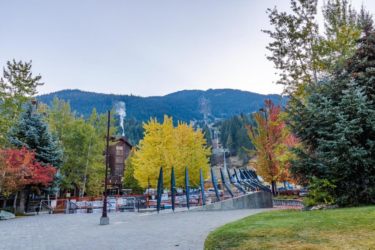 Lake Placid Lodge By Elevate Vacations Whistler Exterior foto